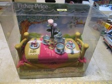 RARE DISCONTINUED FISHER PRICE BRIARBERRY BEARS DINING ROOM SET NEW IN BOX L2