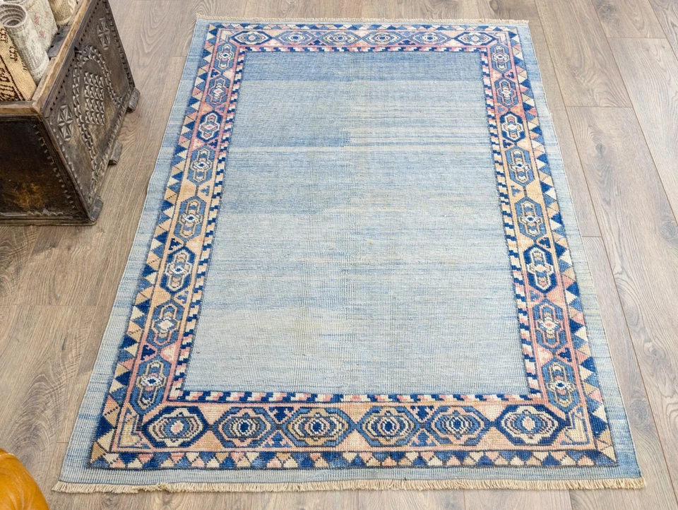 Alfombra de lana Oushak turca hecha a mano de colección 3'5" × 4'8" pies - azul cielo y melocotón tranquilo Foto 4 de 4