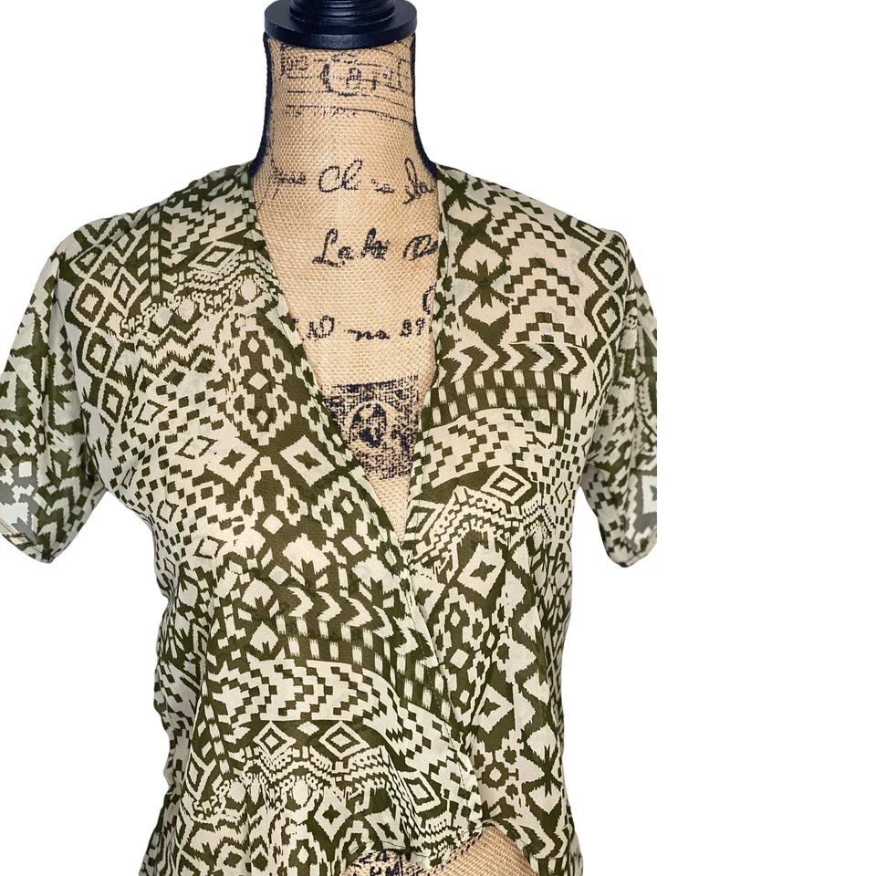 LuLaRoe Bianca Size 2 Kimono Jacket Multicolor Short Sleeve NWT (2043) - Image 2 of 4