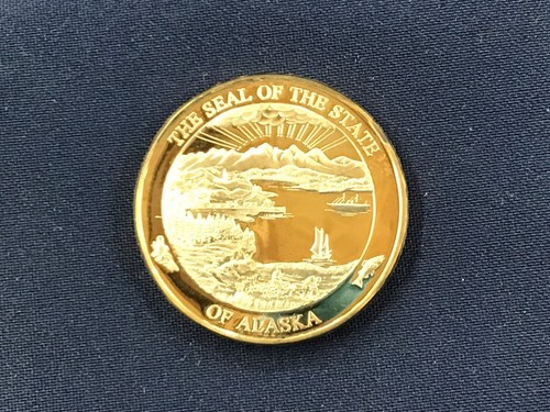 Alaska Mint Wolves with Alaska State Seal Gold Enamel Silver Art Medal B0807 - Picture 4 of 8