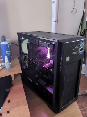 PC Gaming Desktop 6600XT AMD Graphics INTEL 4.2 CPU 8086K 32 GB of Ram 3000MH