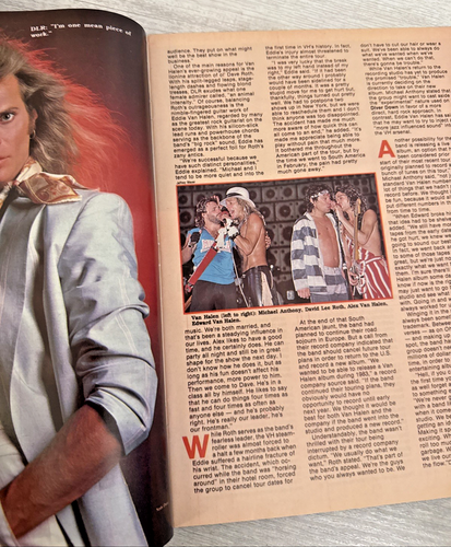 Hit Parader August 1983 Featuring KISS, Nugent, Ramones & more - Picture 6 of 10