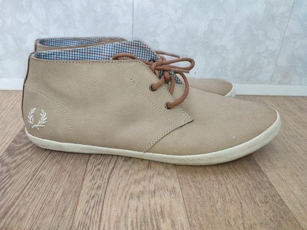 Men Fred Perry Heels Beige Leather 42