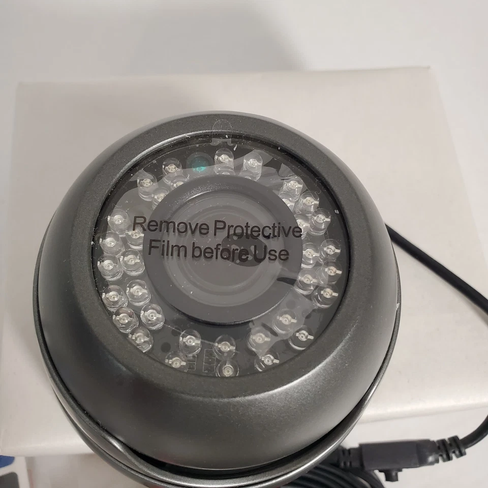 Cámara de seguridad domo Lorex by FLIR LEV2724 1080p HD visión nocturna con cables Foto 2 de 4