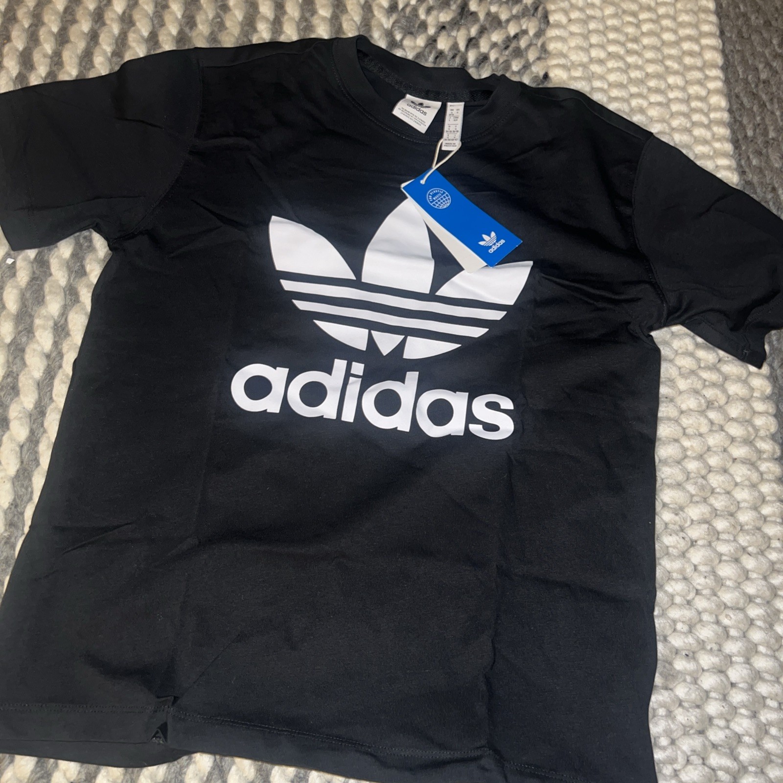 NEW adidas Originals Women’s Trefoil T-Shirt Sz S GN2896 $30 Black White
