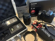 Panasonic LUMIX GH4 4K Mirrorless Camera + 14-140mm Lens + Rode Mic + Wireless M