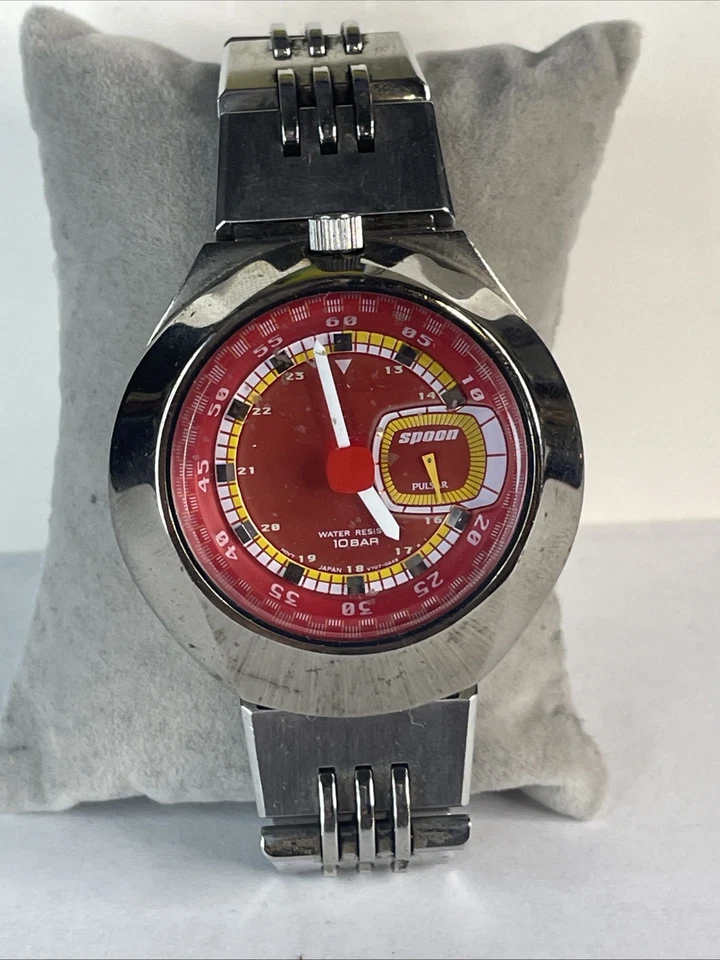 Rare Pulsar Spoon Seiko Men’s Quartz Red Dial UFO Style Red Dial Watch Working - Image 4 of 4