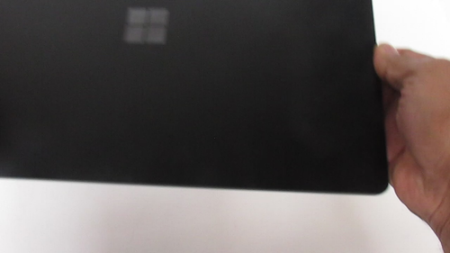 Surface Laptop 5 Core i7-1265U 2,70 GHz 16 GB RAM 256 GB SSD - Video 1 di 1