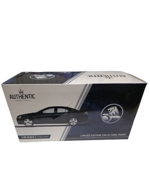 1:18 AUTHENTIC HOLDEN VE PONTIAC G8 LIKE COMMODORE SS V BLACK OPEN