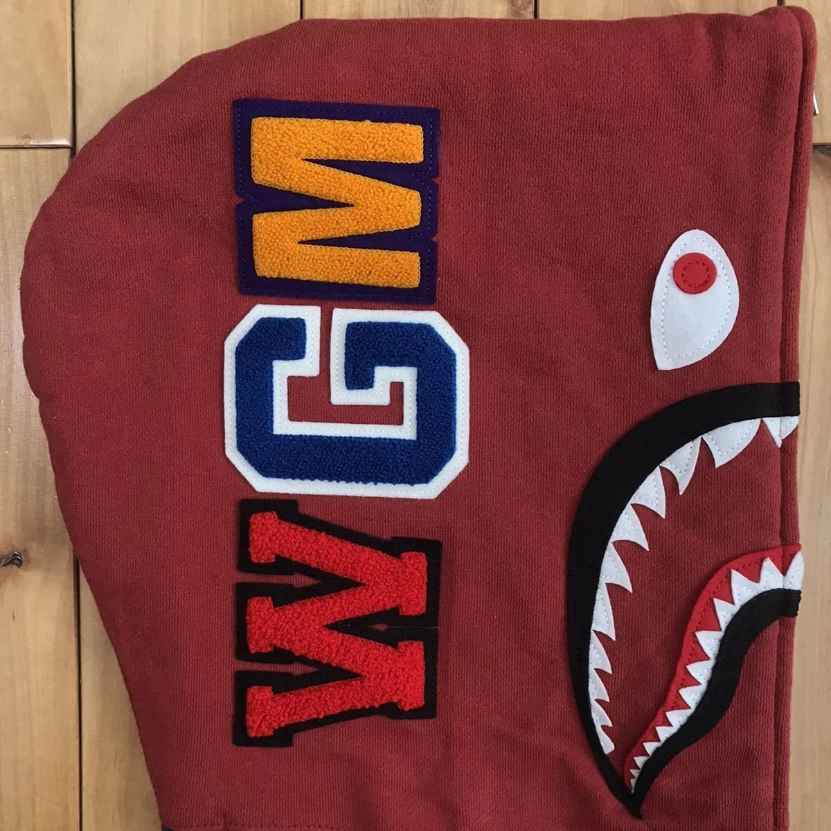 A BATHING APE (BAPE) Felpa con cappuccio full zip BAPE check camo Shark Red A Bathing Ape taglia S usata 2504SM