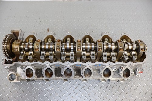 08-11 Maybach 57 5.5L V12 SOHC Right Engine Cylinder Head W/ Valves & Camshaft - Picture 2 of 23