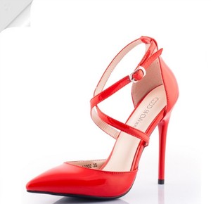 pointed heels with strap