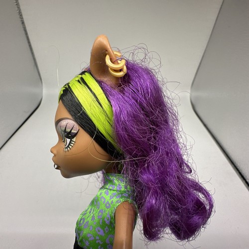 Wave 3 Clawdeen Wolf Monster High Doll Shoes Dress Earrings - Picture 9 of 10