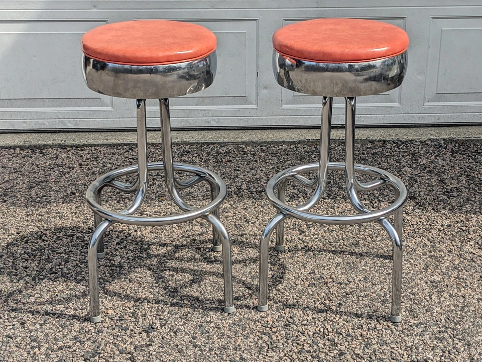 Pair of Vintage 1950s Vitro Bubble Chrome & Orange Vinyl Diner Swivel Stools - Image 4 of 4