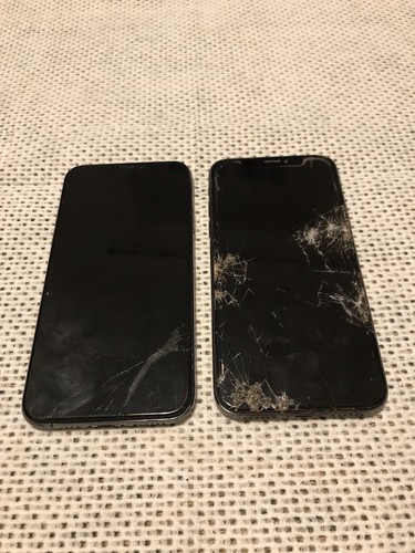 Lot 2x Apple iPhone X Black - For Part - Photo 2/7