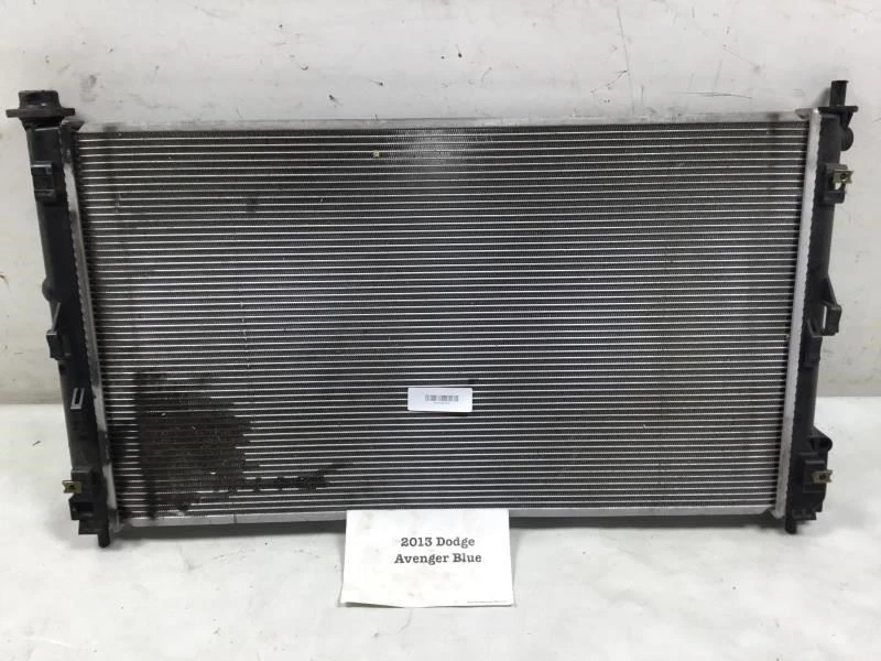 Dodge Avenger 2013 radiador Foto 4 de 4