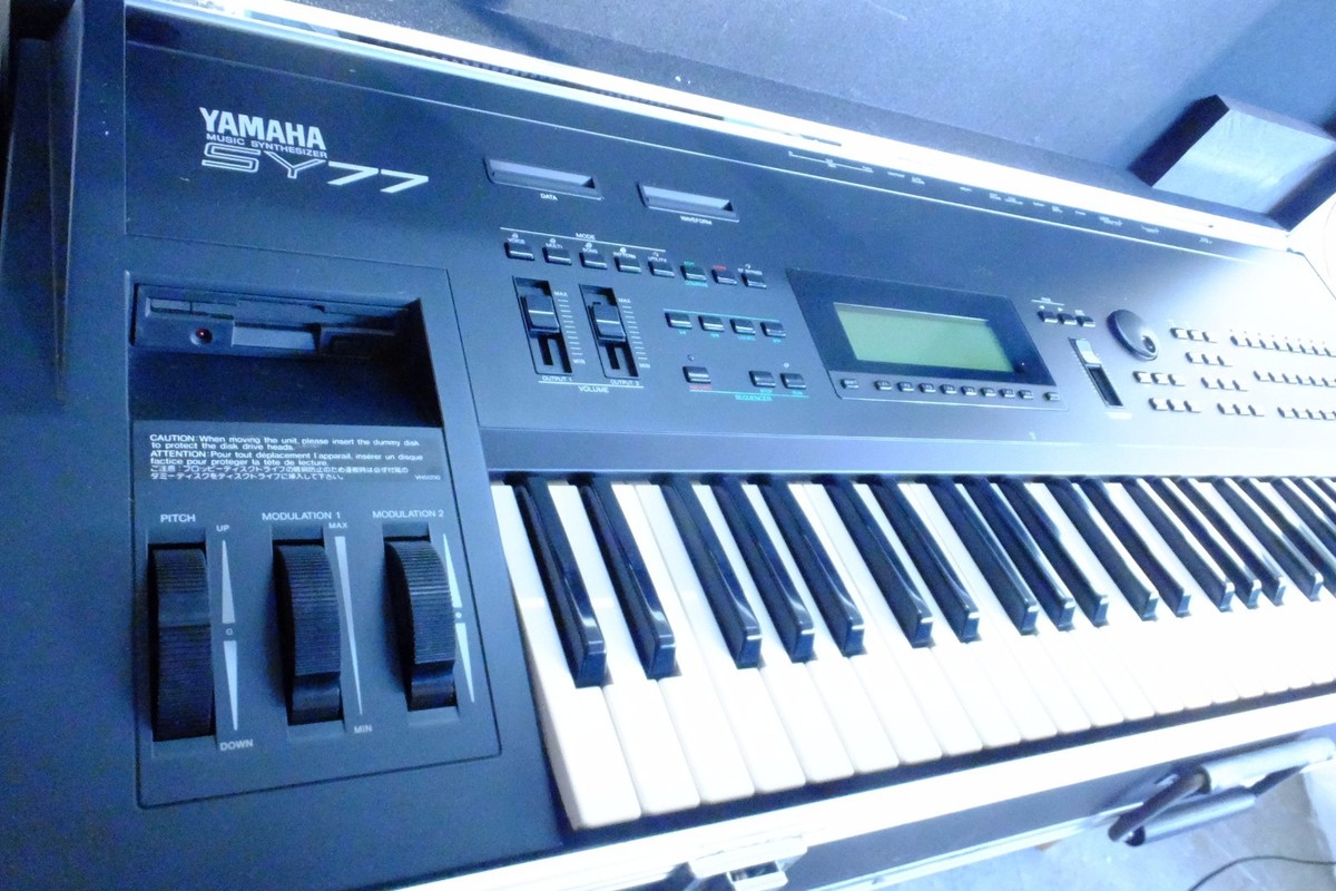 YAMAHA シンセサイザー　SY77 Yamaha SY77 Synthesizer | Reverb