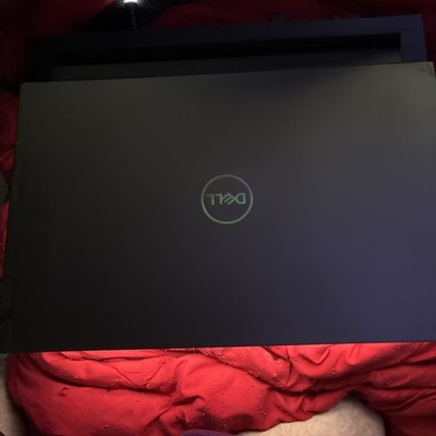 Dell G15 5511 15.6
