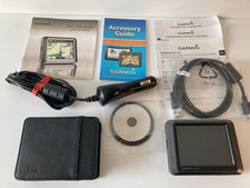 GARMIN NUVI 205 3.5" PORTABLE GPS NAVIGATION SYSTEM BUNDLE with CHARGER  CASE