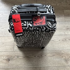American Tourister Keith Haring Mickey Mouse ...