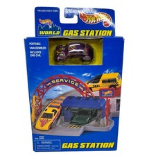 1996 Hot Wheels World Gas Station with Purple...