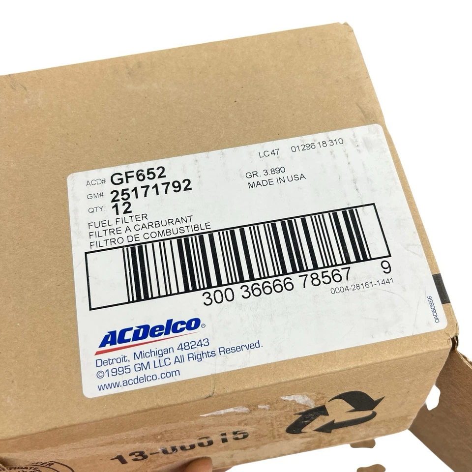 ACDelco GF652 GM 25171792 OEM NOS Kit de filtro de motor de gas combustible genuino Lote de 12 Foto 3 de 3