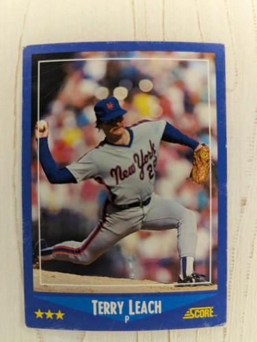 1988 Score Baseball Cards #1-349 - Mix & Match cards to save up to 40% off! - Picture 223 of 408