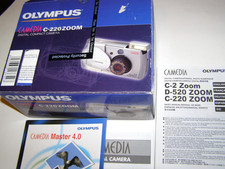 Olympus camedia C-220  Digital Camera  Optical Zoom with memory card