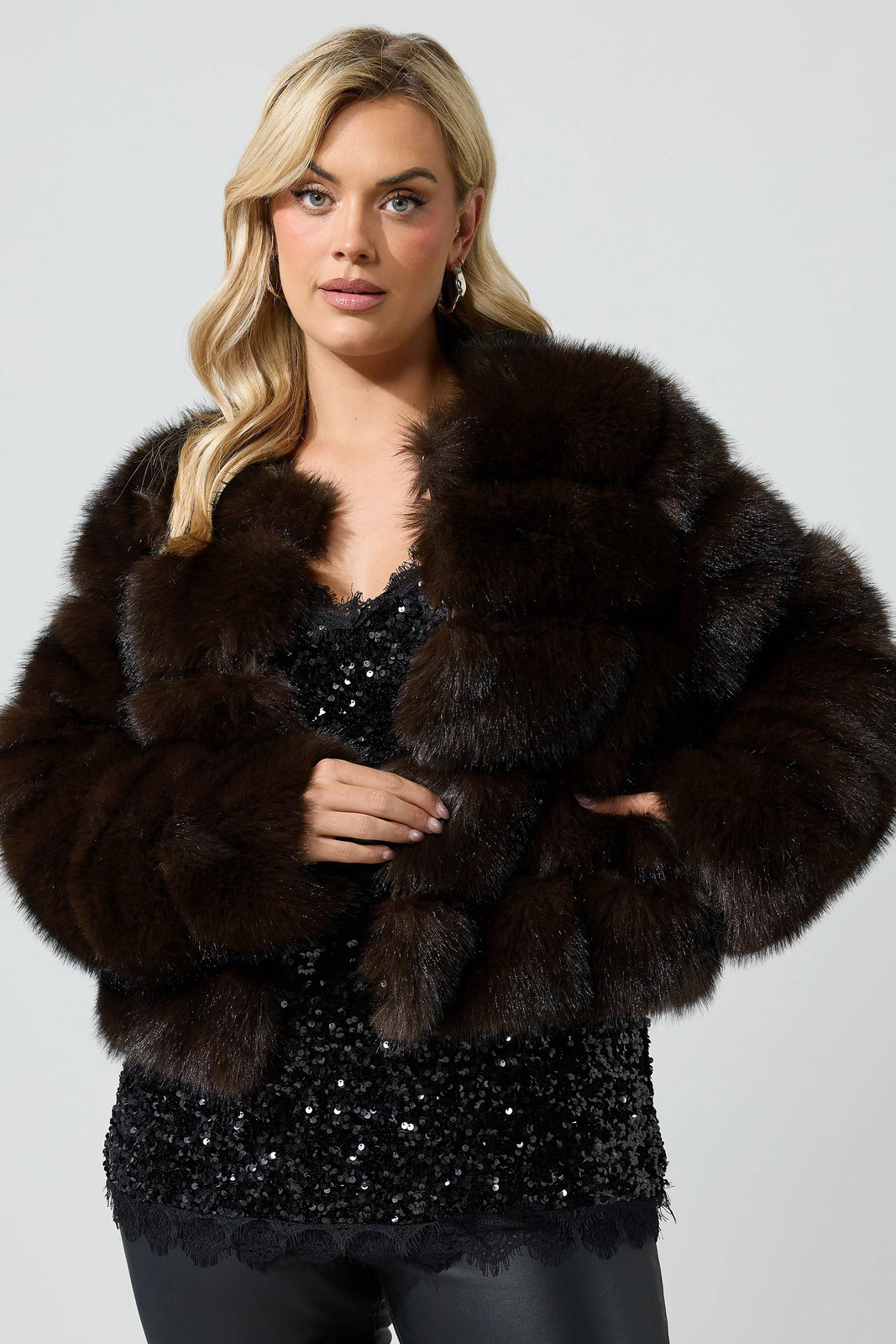 Yours Curve Women's Plus Size Faux Fur Panelled Coat