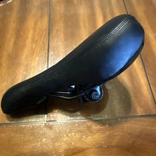 Bike Seat Kent International  Black