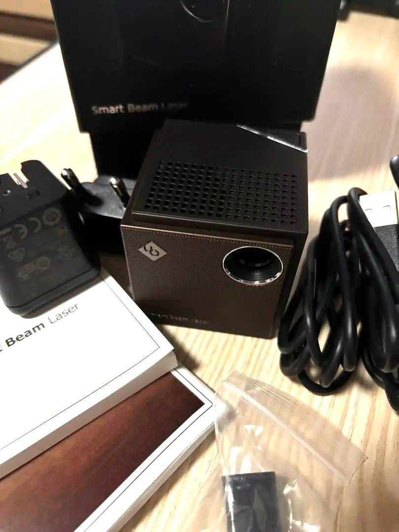 プロジェクター UNITED OBJECT Smart Beam Laser LB-UH6CB Smart Beam Laser Lb-Uh6Cb united object projector in Box New