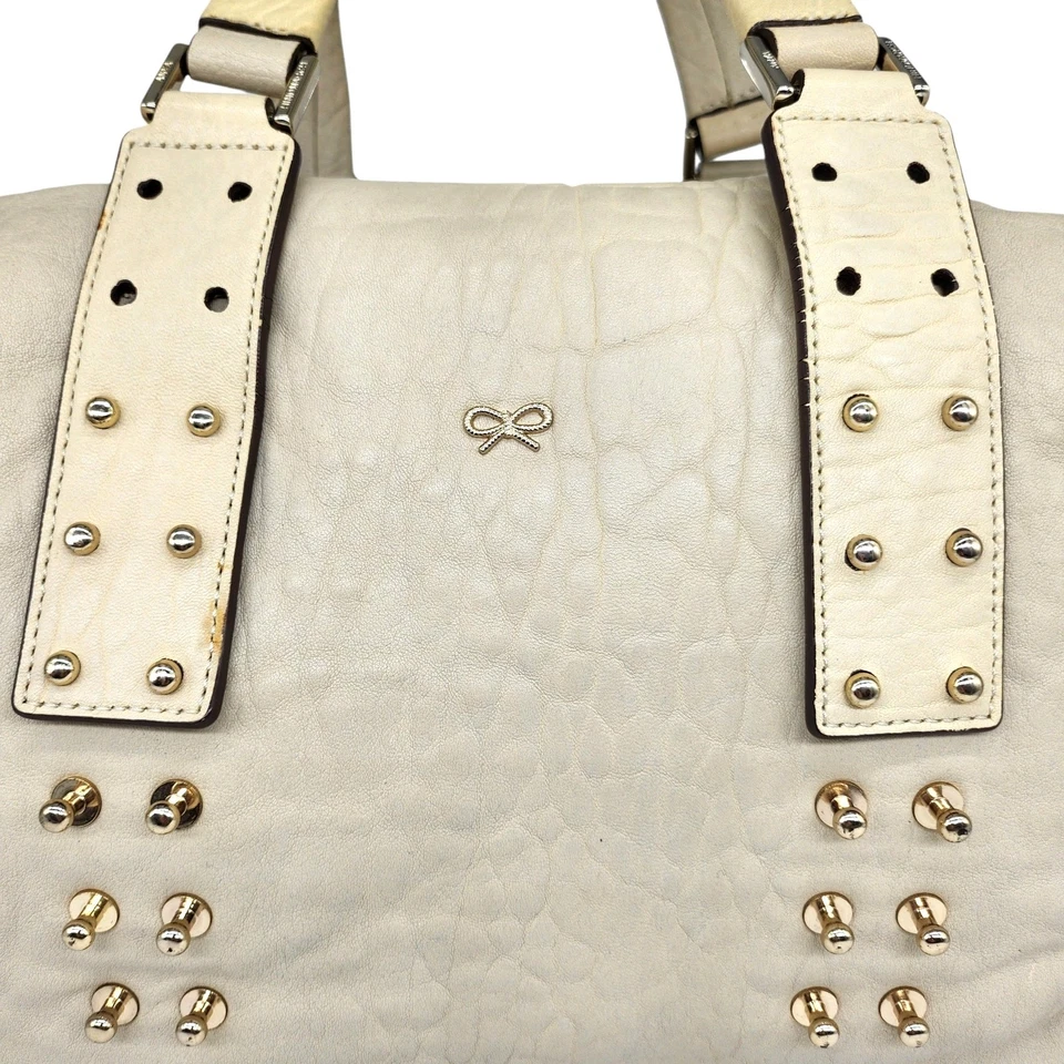 Bolso Anya Hindmarch Mini Boston Blanco Crema Dorado Tachonado Asa Superior Cuero Foto 3 de 4