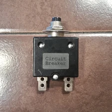 GC Electronics 35-2103, 3 Amp Circuit Breaker 
