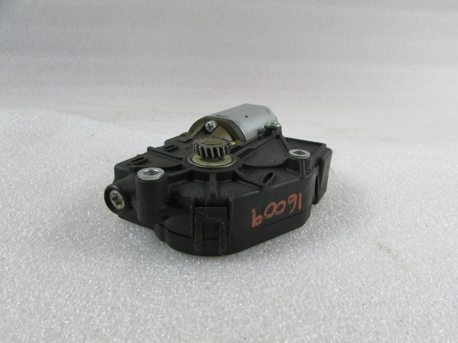 Maserati Quattroporte, Roof Motor, Used, P/N 980139305