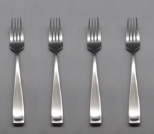 Oneida Stainless Flatware - SATIN MODA Salad Forks - Set of Four New