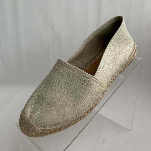 Maypol Womens Espadrilles Beige Pebbled 
