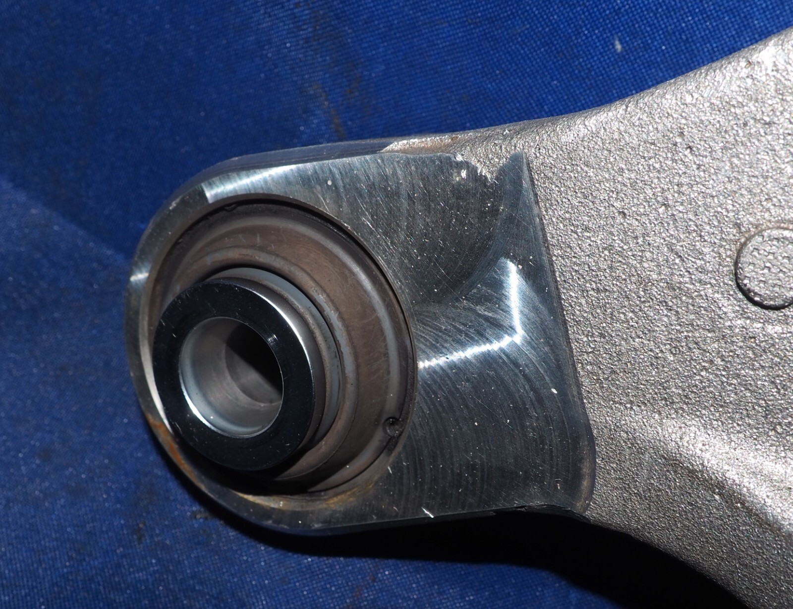2000-2005 Ferrari 360 Rear Right Suspension Lower Control Arm OEM *BAD BUSHINGS*