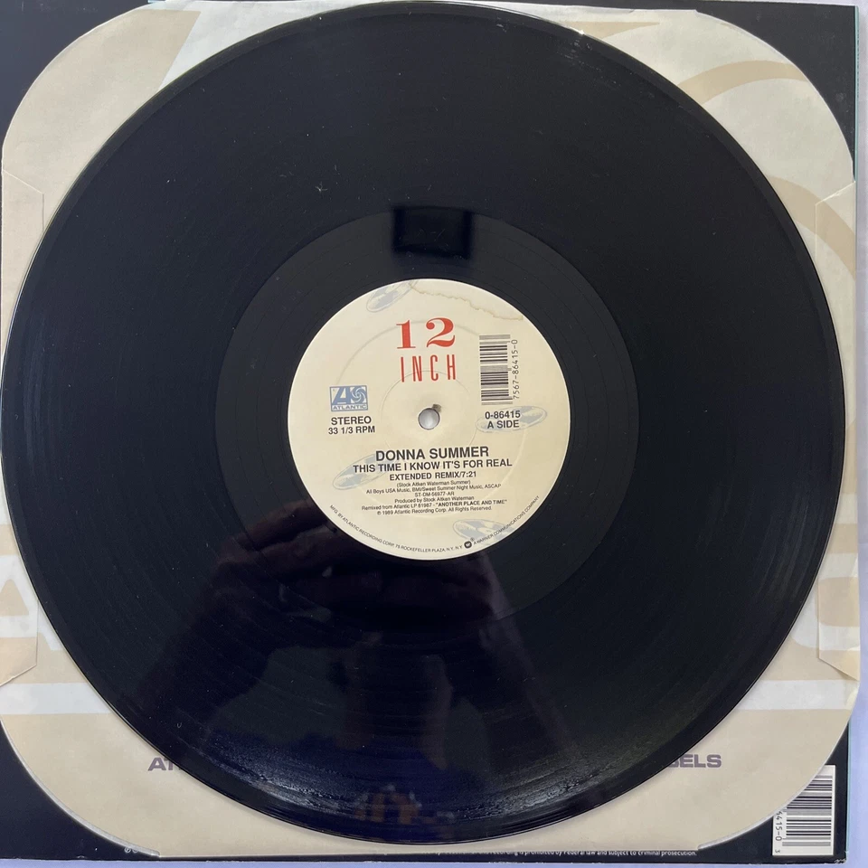 DONNA SUMMER 2 12" Vinyl SINGLES THIS TIME I KNOW / LOVES ABOUT TO CHANGE Lot Foto 4 de 4