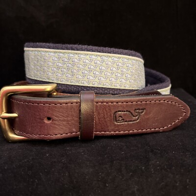 Vineyard Vines Dark Brown Women\'s Belt Vineyard Vines Womens Leather Contrast Gold Tone Belt Navy  main image 4