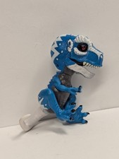 Untamed T-Rex Fingerlings IRONJAW Blue Interactive Dinosaur WowWee