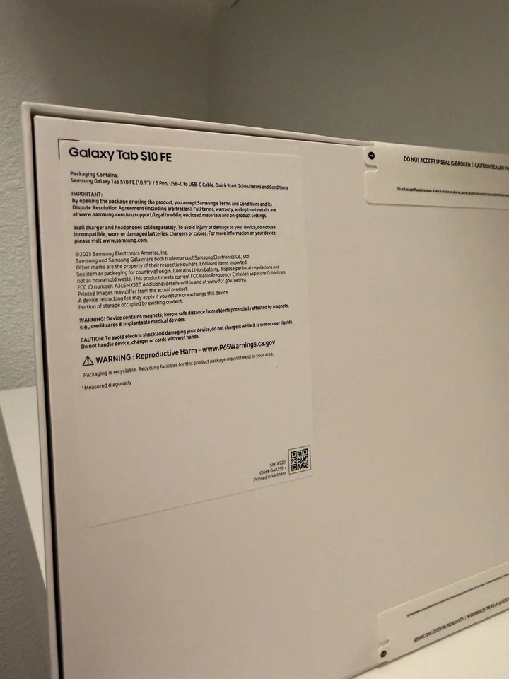 Samsung - Galaxy Tab S10 FE - 10.9" 128GB - Wi-Fi - with S-Pen - Silver - Image 3 of 3