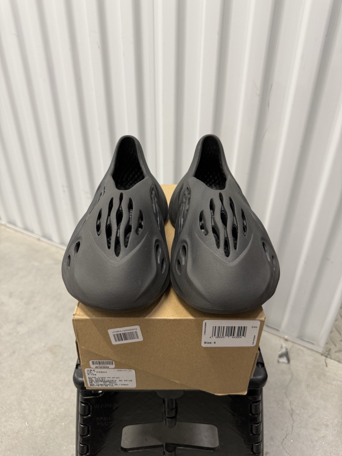 Adidas Yeezy Foam Runner Onyx Onyx Onyx 2022 Size 4 M… - Gem