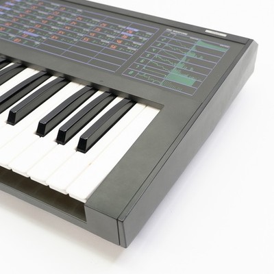 Korg DW-6000 6-Voice Synthesizer Keyboard w/ Gig Bag – Vintage