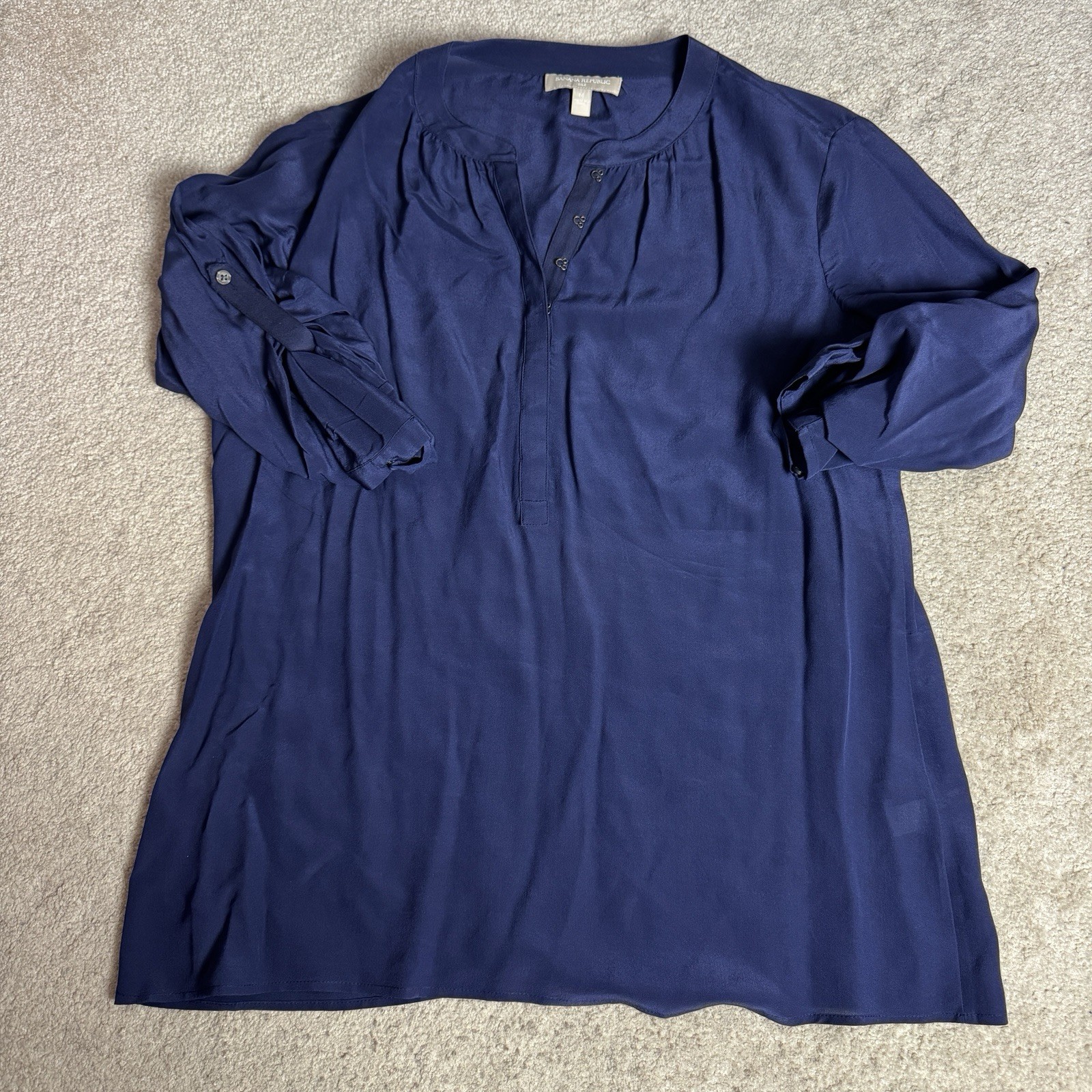 Banana Republic Womens 100% Silk Blouse Medium Purple