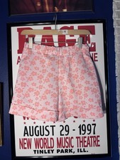 Vintage 70s Pink Floral Polyester Highwaisted Shorts S
