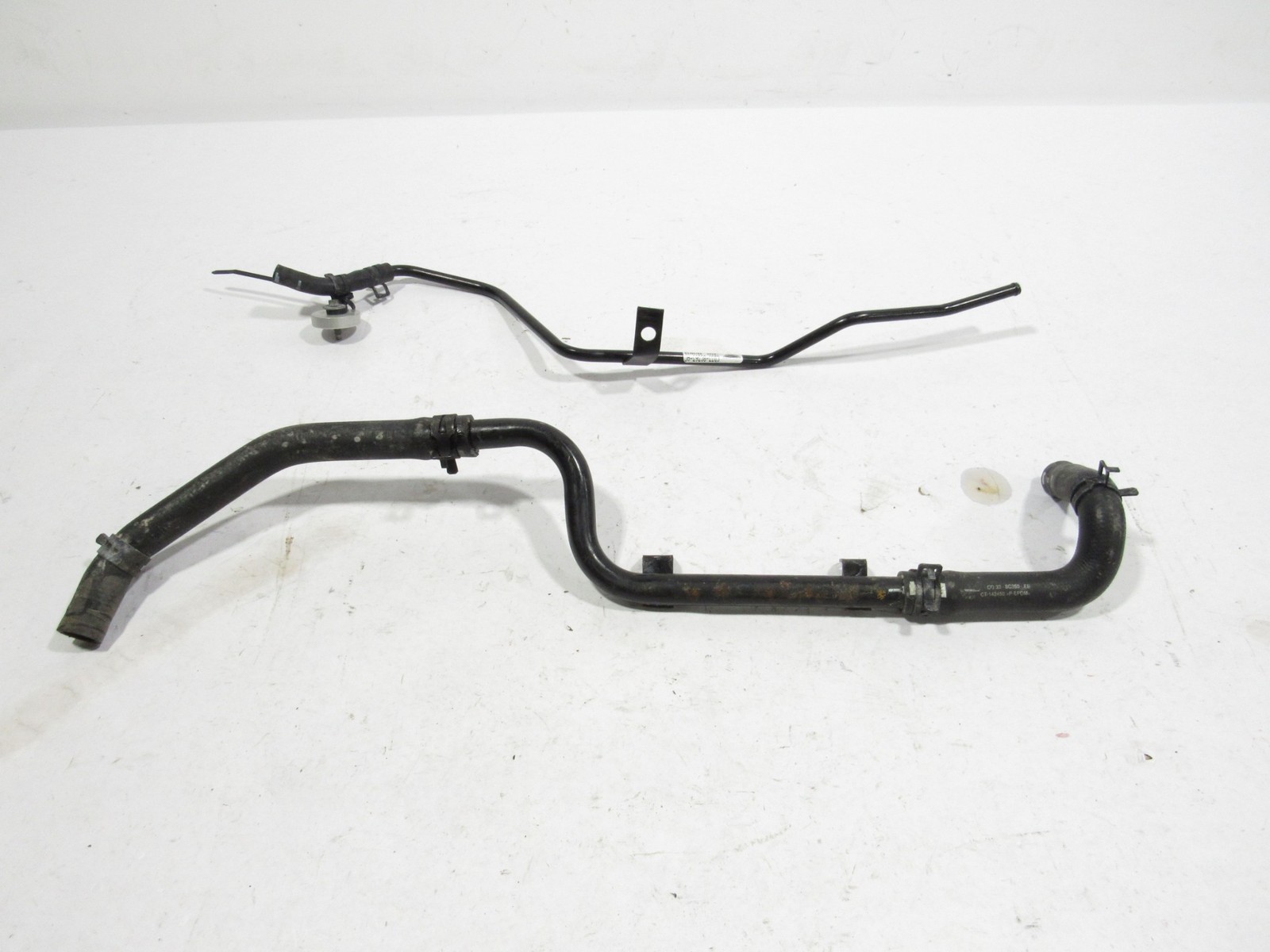 14-18 Aston Martin Vanquish 2014 Coolant Reservoir Tank Line Pipe Hose Set |:Y