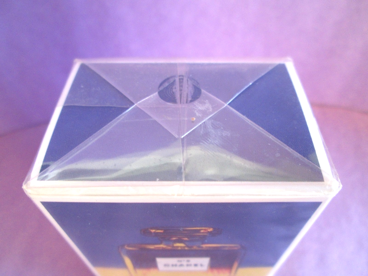 Chanel No 5 Vintage 1997 Perfume 7.5 ml .25 oz Sealed Box Andy
