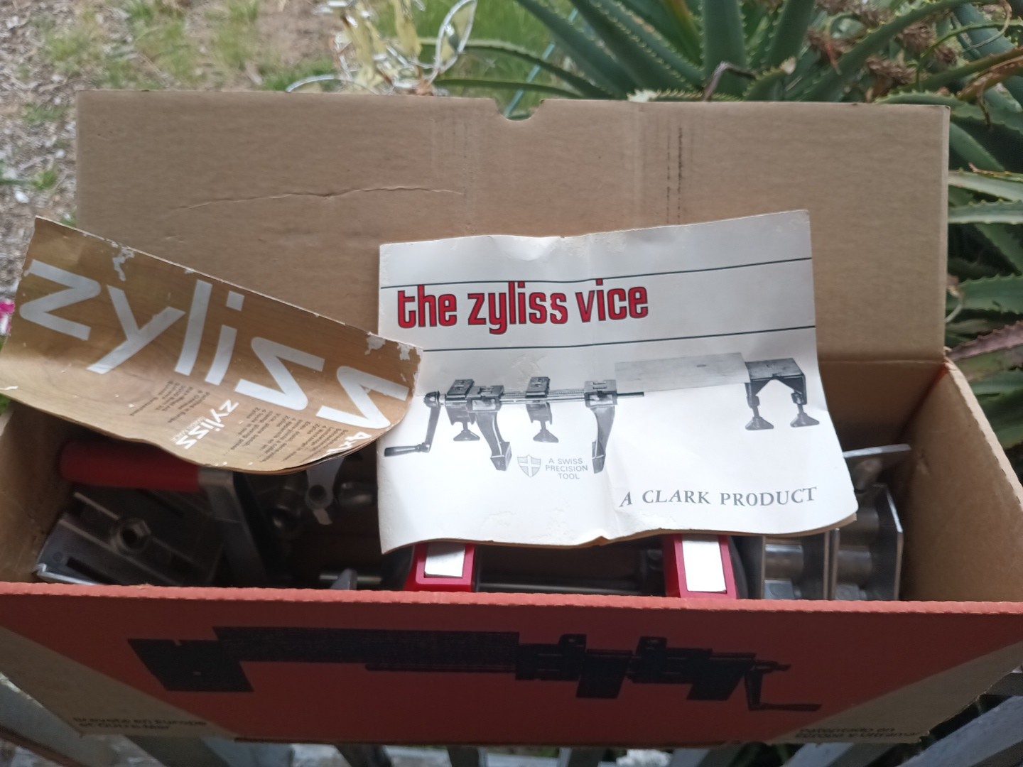 Zyliss Portable All-Purpose Bench Vise/Clamping System Switzerland Aluminum +Box