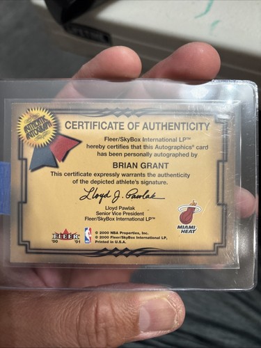 2000-01 Fleer Tradition Autographics Brian Grant Auto - Picture 2 of 2
