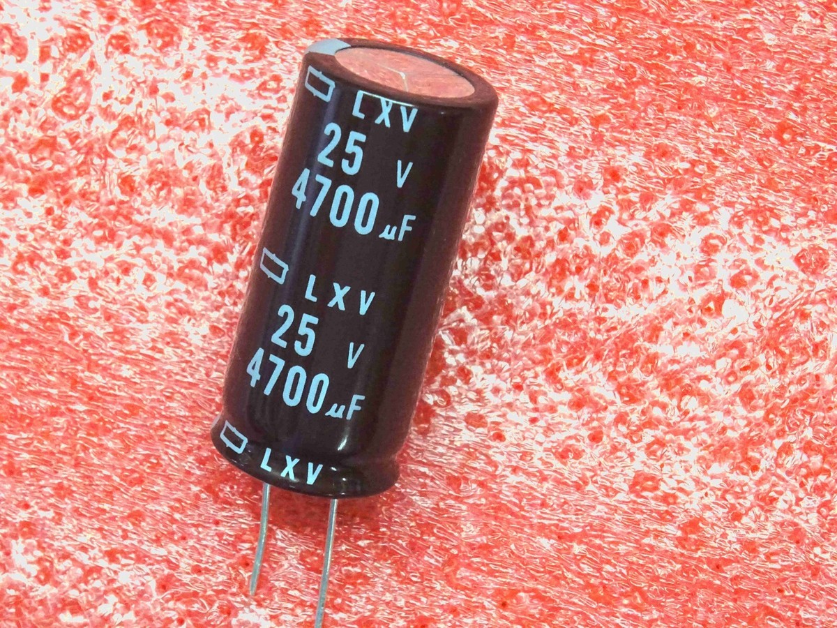 Lot De 10 Condensateurs Chimiques 4,7µF 100V – Nippon Chemi-Con